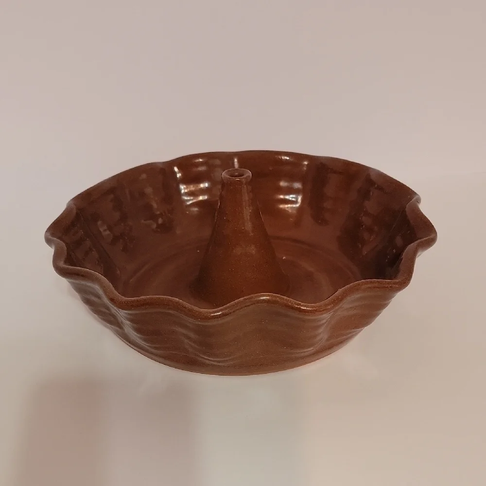 Hand Made Brown Ceramic Bundt Pan, S.C. 1997. Beautiful!